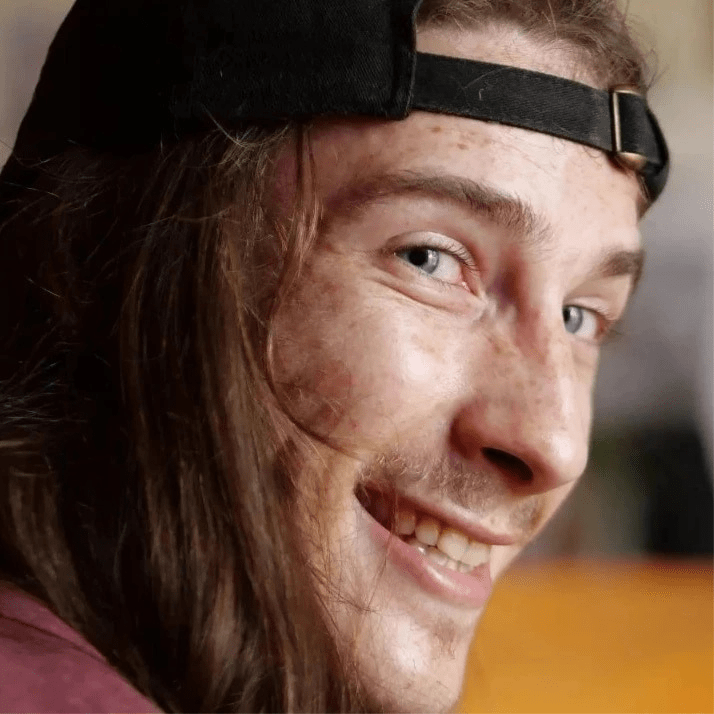 Profilo di Jean-toussaint