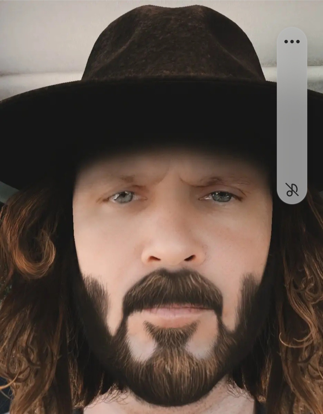 Profilo di Chamsdine