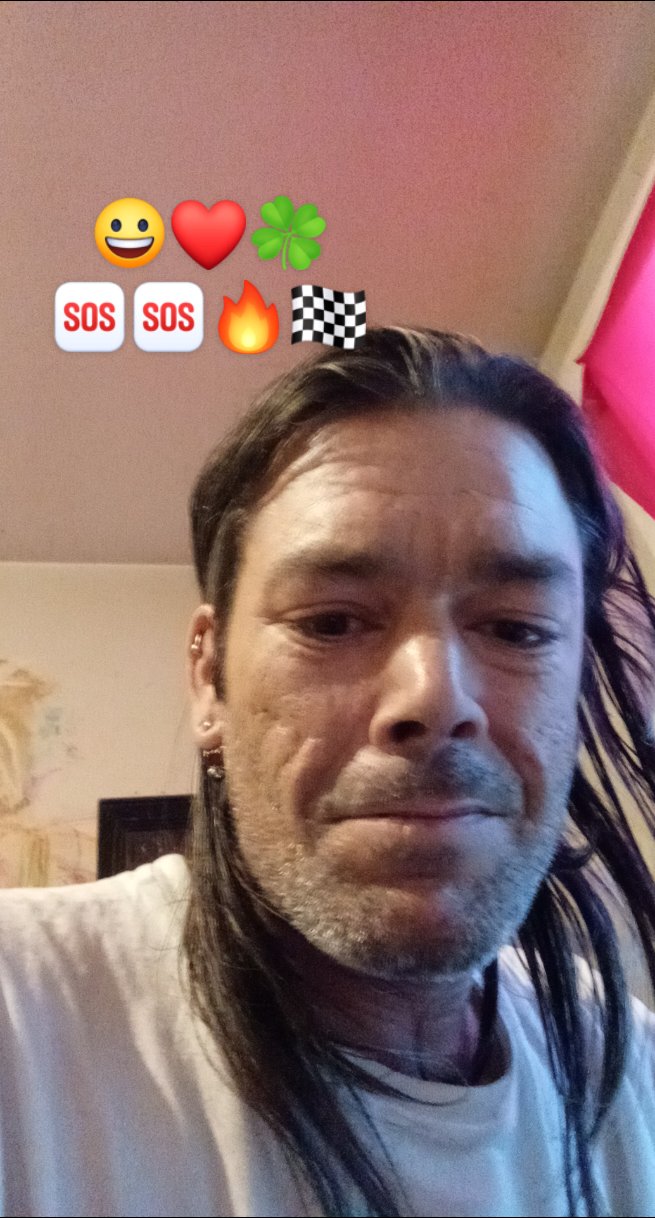 Profilo di Emrik, 42 anni, Cerco Trombamico a Capestrano