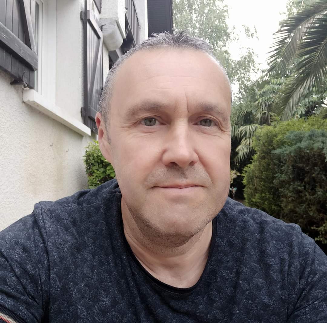 Profilo di Kheirdine, 54 anni, Cerco Trombamico a Archi