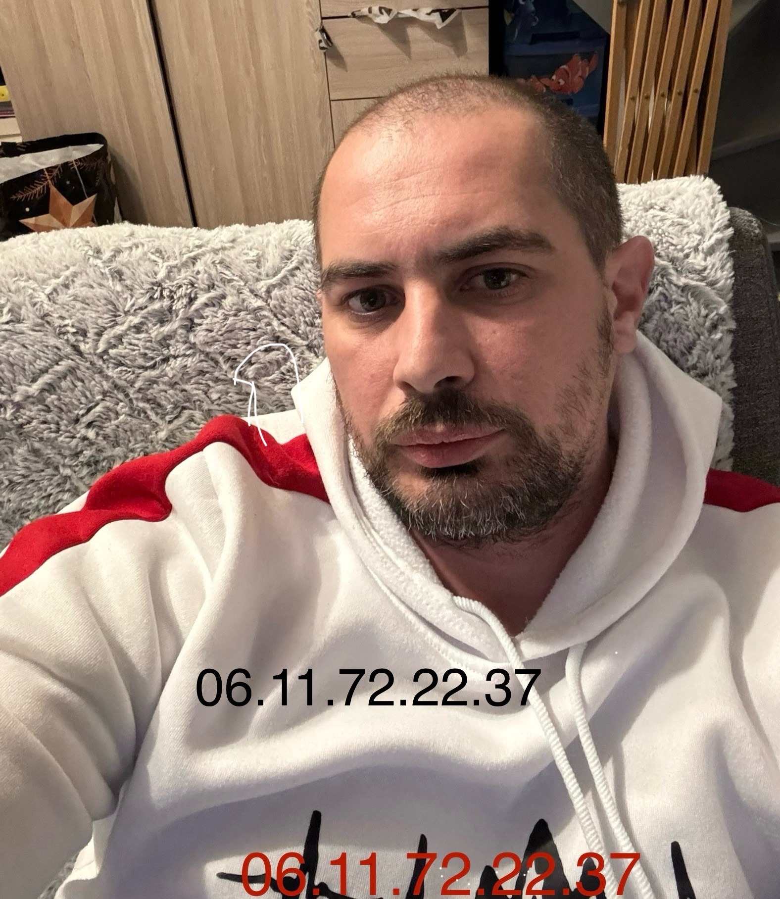 Profilo di Eron, 37 anni, Cerco Trombamico a Borgo Lares