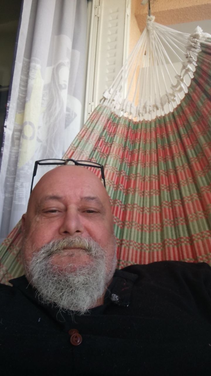 Profilo di Djeson, 54 anni, Cerco Trombamico a Massimeno
