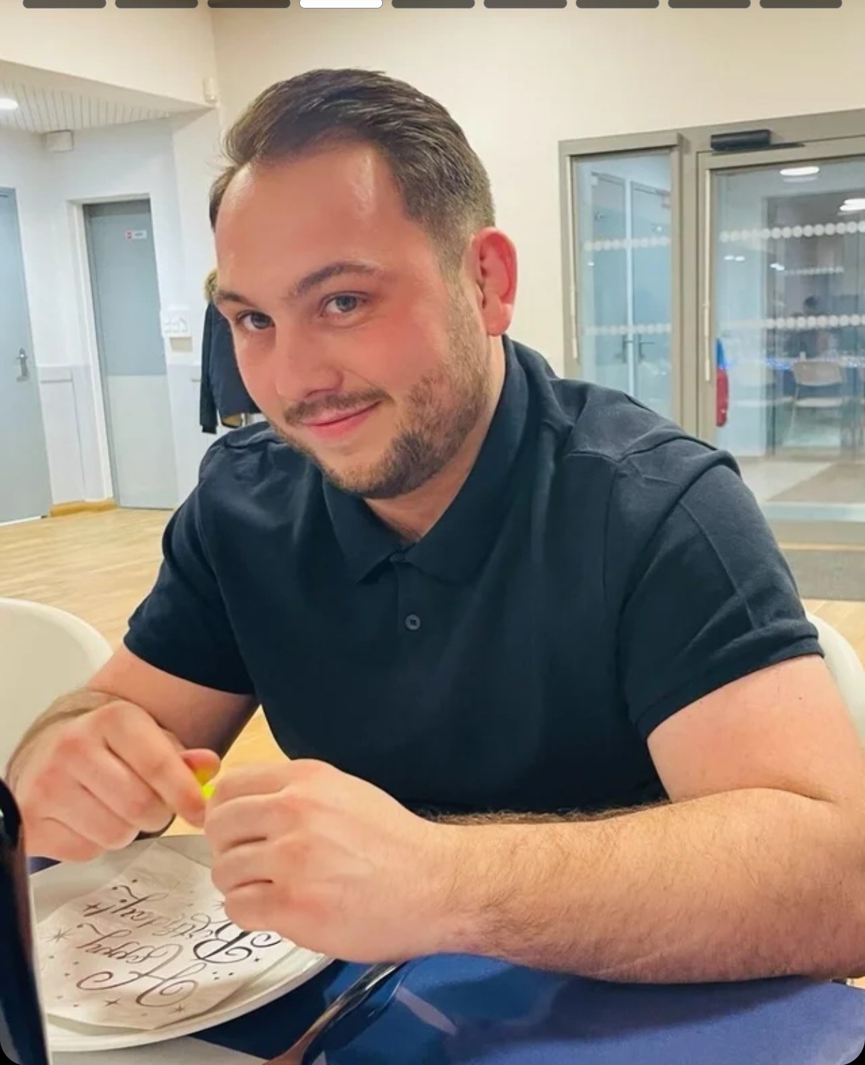 Profilo di Jahed, 26 anni, Cerco Trombamico a Sizzano