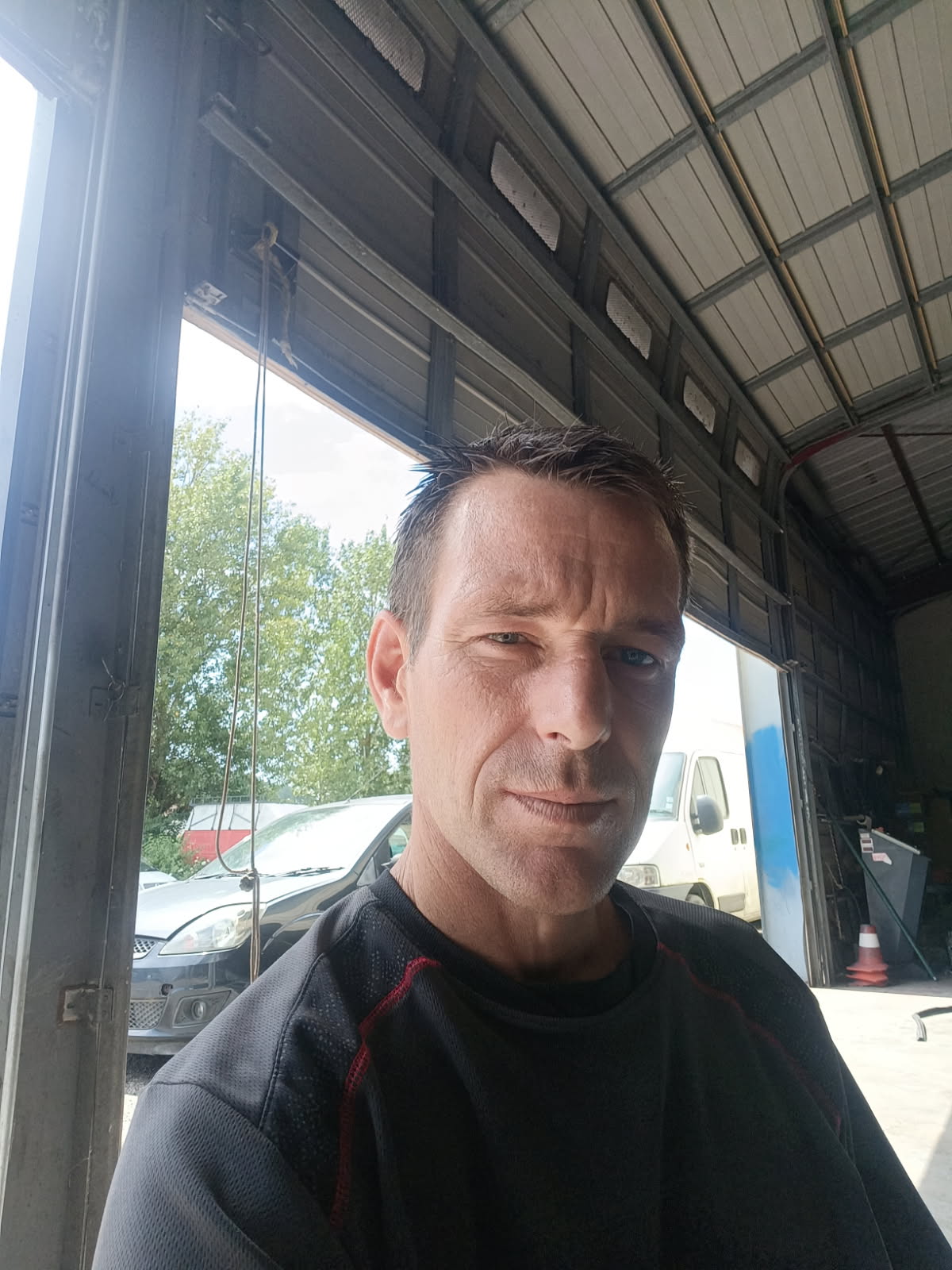 Profilo di Danil, 39 anni, Cerco Trombamico a Collegno