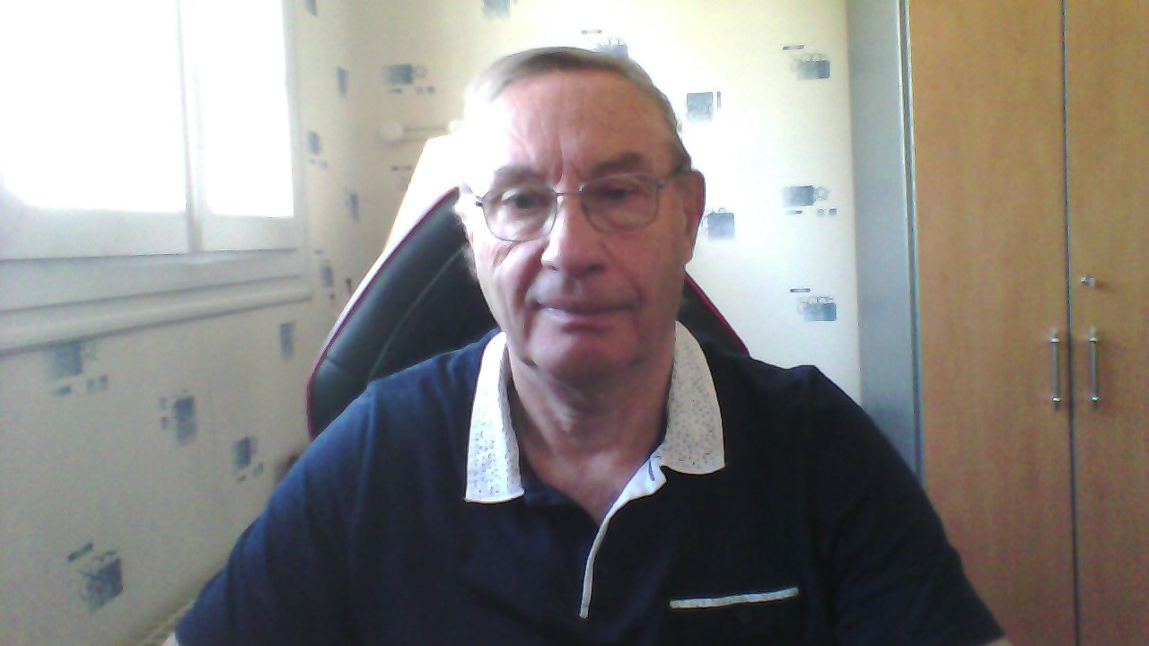 Profilo di Kayle, 55 anni, Cerco Trombamico a Baveno