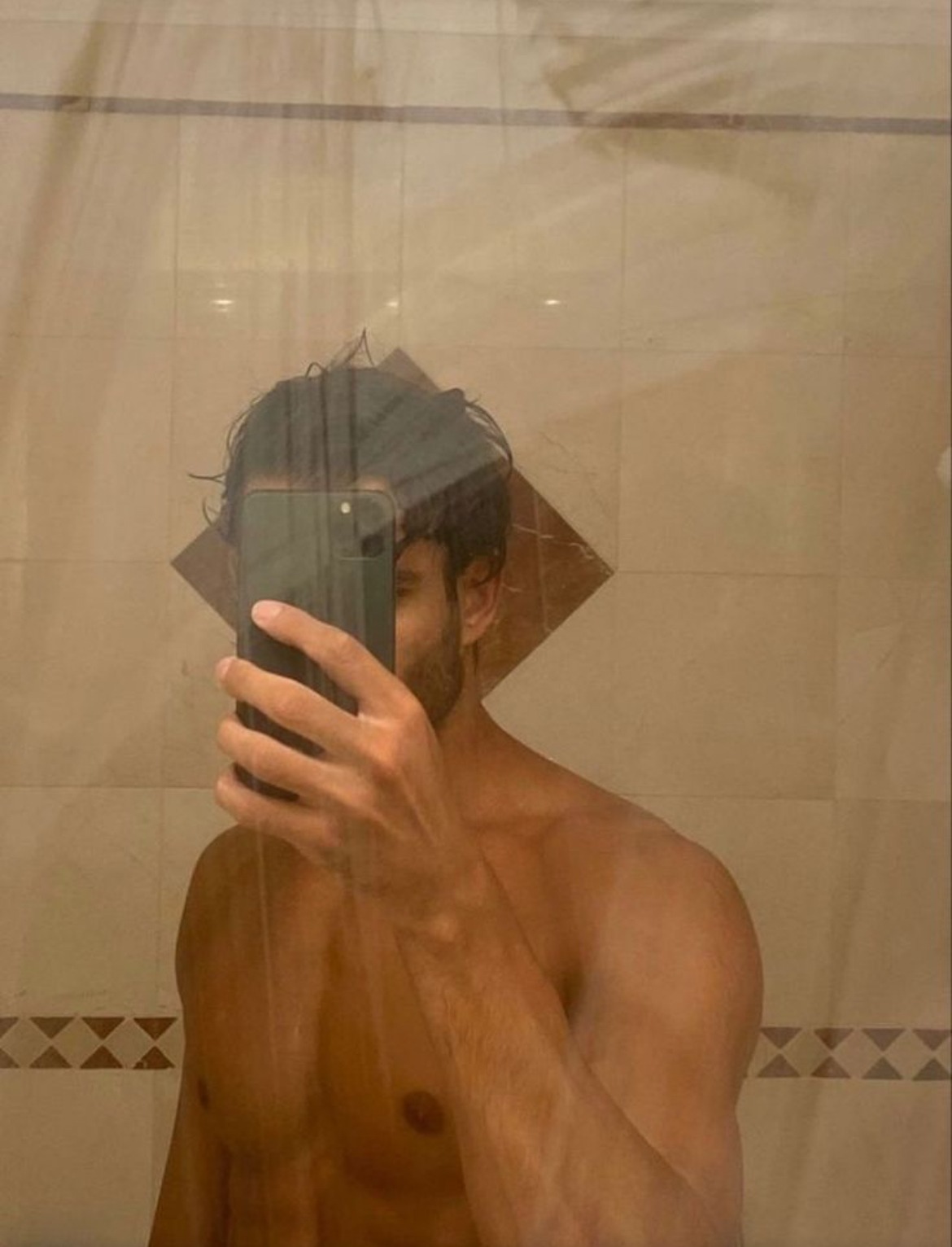 Profilo di Romaric, 23 anni, Cerco Trombamico a Bosia