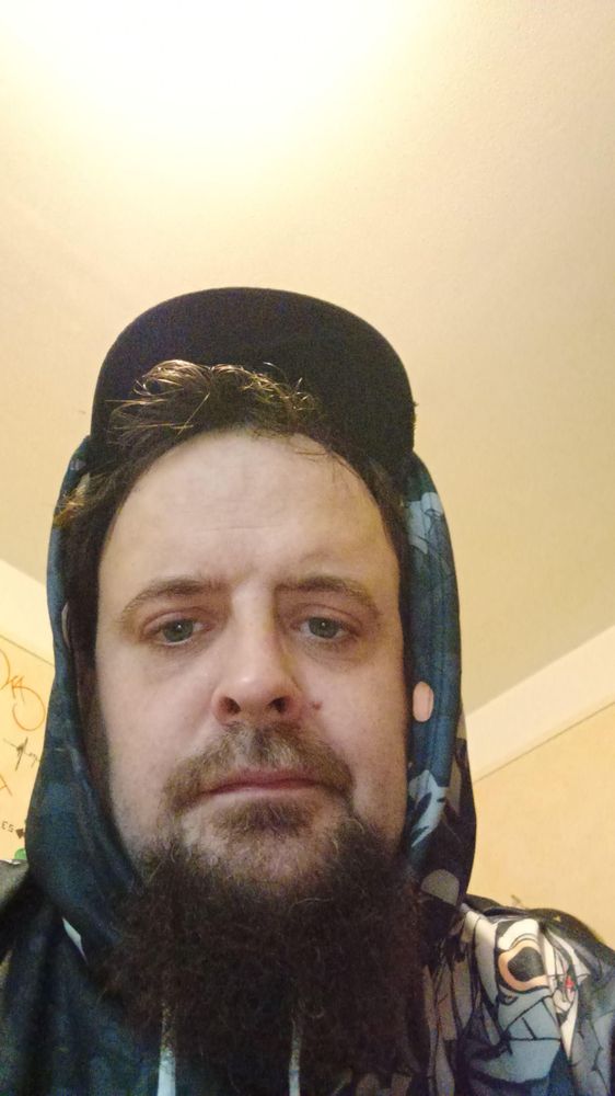 Profilo di Billy, 36 anni, Cerco Trombamico a Cotronei