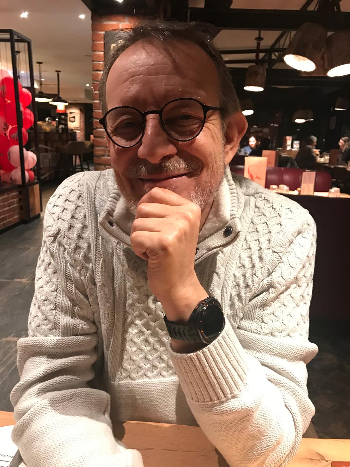 Profilo di Czeslas, 54 anni, Cerco Trombamico a Gossolengo
