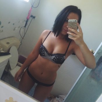 Profilo di Maxie, 29 anni, Cerco Trombamico a Ofena