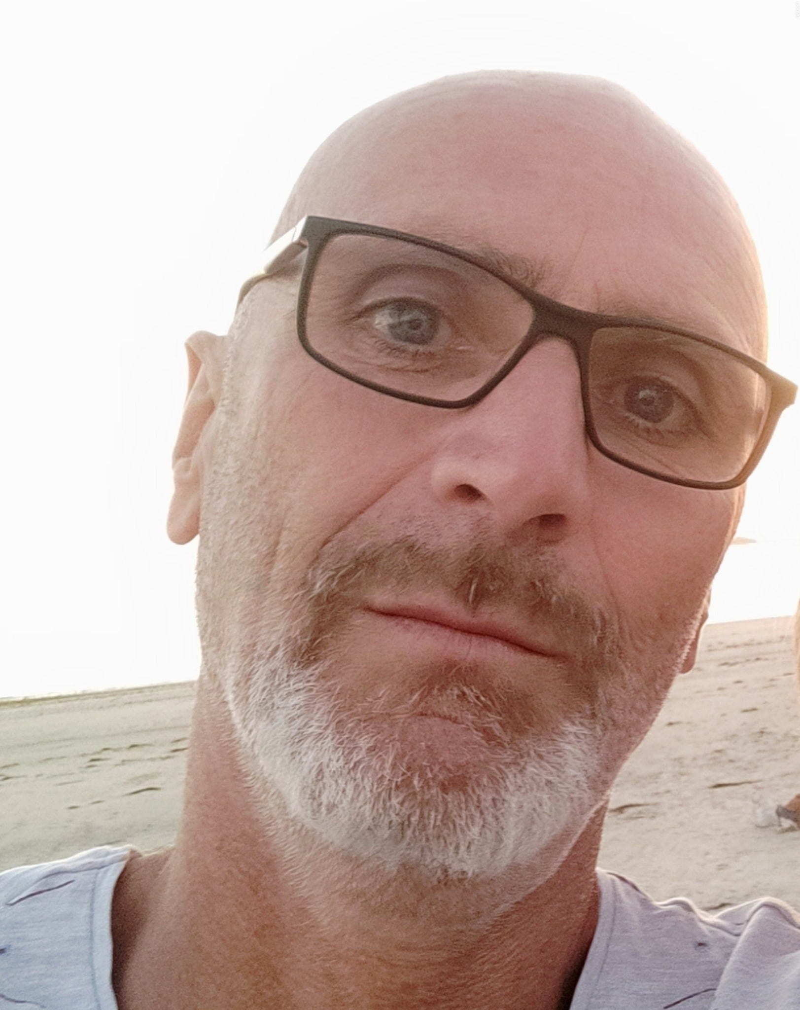 Profilo di Killian, 53 anni, Cerco Trombamico a Maggiora