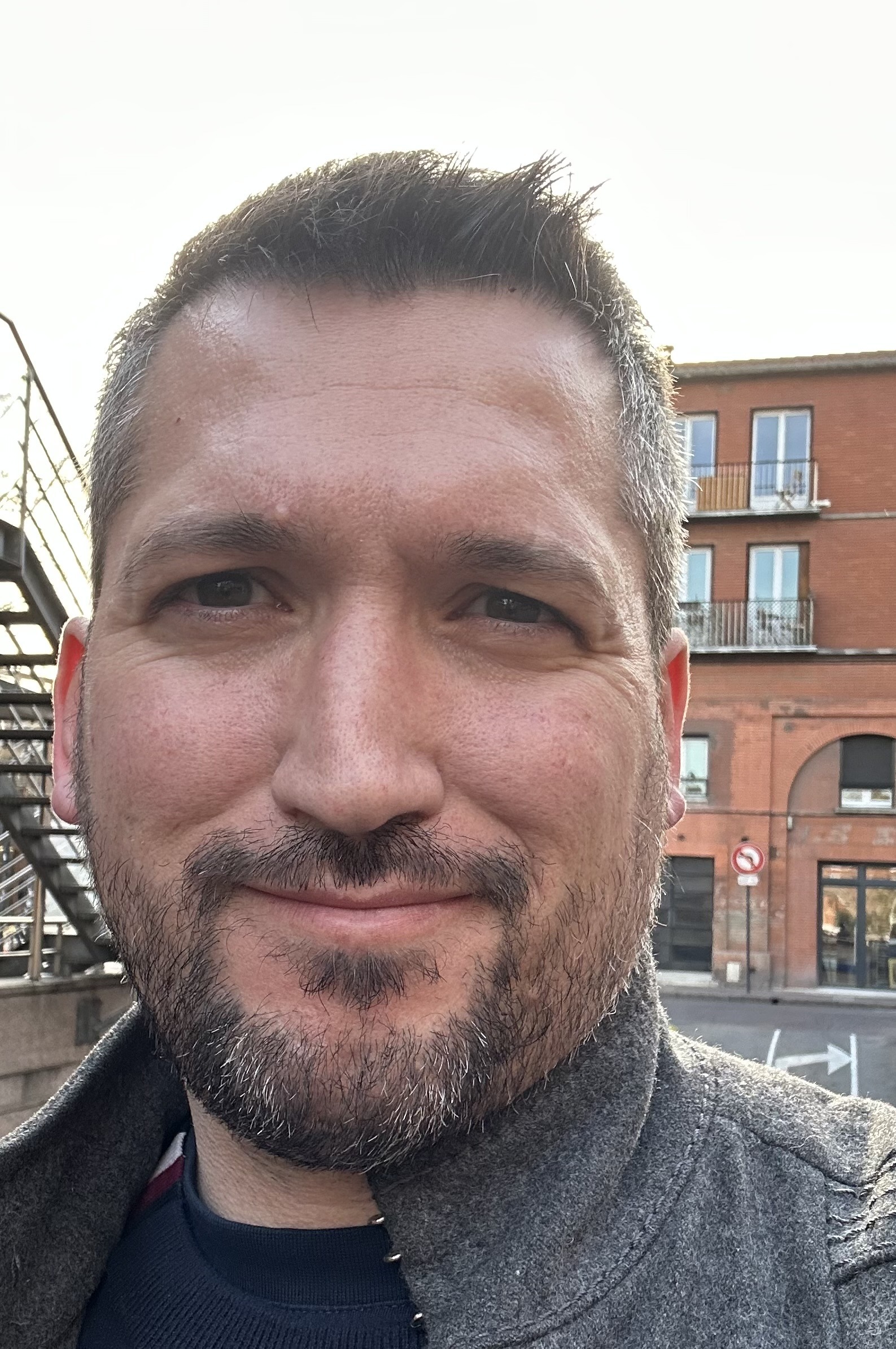 Profilo di Kani, 41 anni, Cerco Trombamico a Coggiola