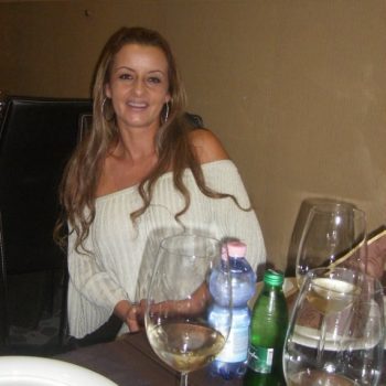 Profilo di Aimmee, 50 anni, Cerco Trombamico a Quattordio