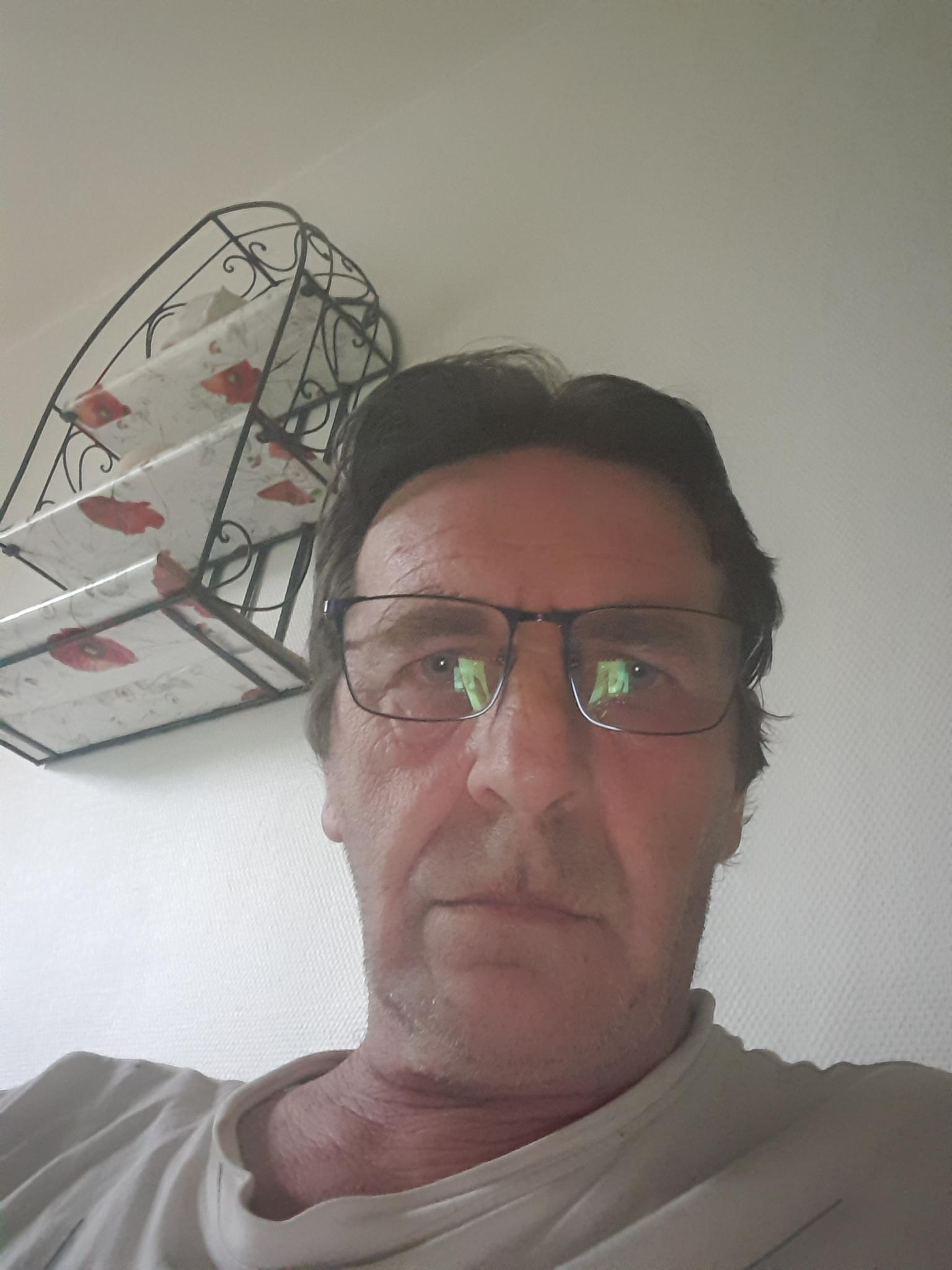Profilo di Barnabé, 52 anni, Cerco Trombamico a Angrogna