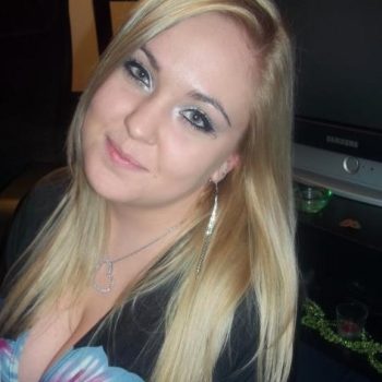 Profilo di Izia, 30 anni, Cerco Trombamico a Colledara