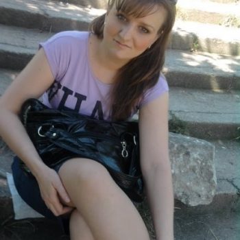 Profilo di Florica, 30 anni, Cerco Trombamico a Castelletto Molina