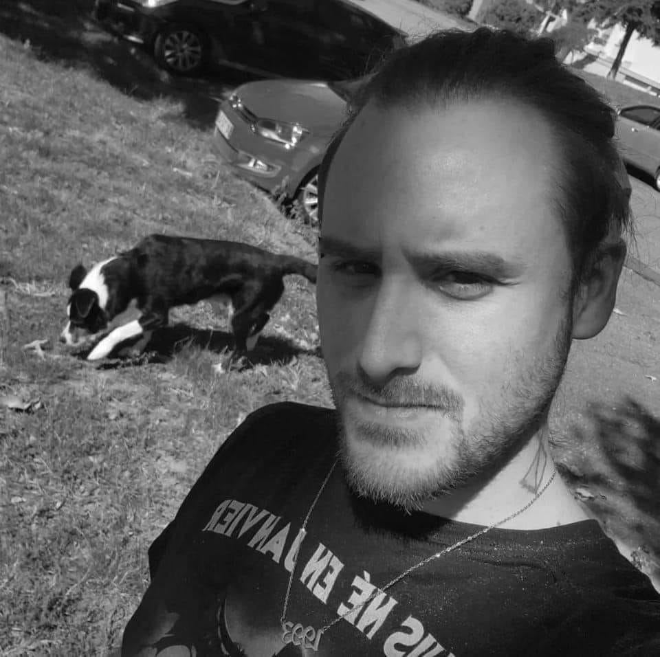 Profilo di Ouelid, 32 anni, Cerco Trombamico a Deruta