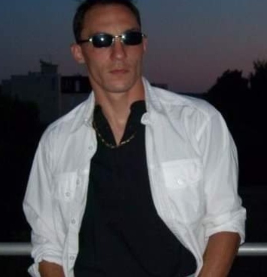 Profilo di Nickolas, 41 anni, Cerco Trombamico a Capestrano