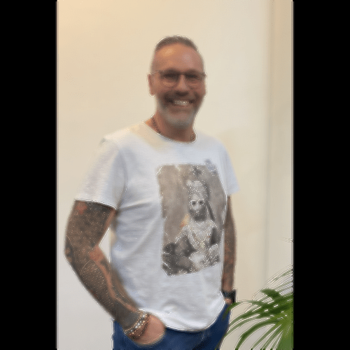 Profilo di Kerry, 53 anni, Cerco Trombamico a Cella Monte