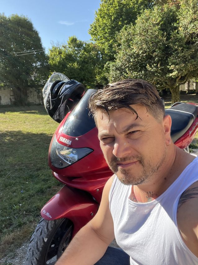 Profilo di Ramon, 44 anni, Cerco Trombamico a Dolcè
