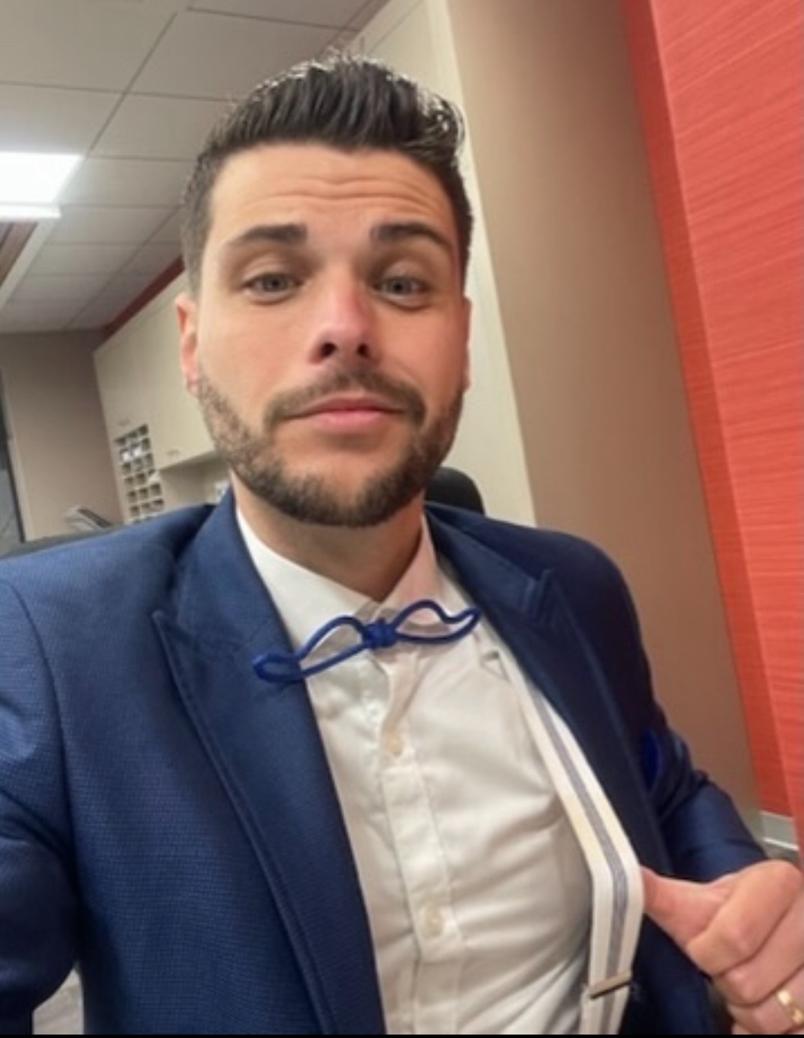 Profilo di Costa, 35 anni, Cerco Trombamico a Affi
