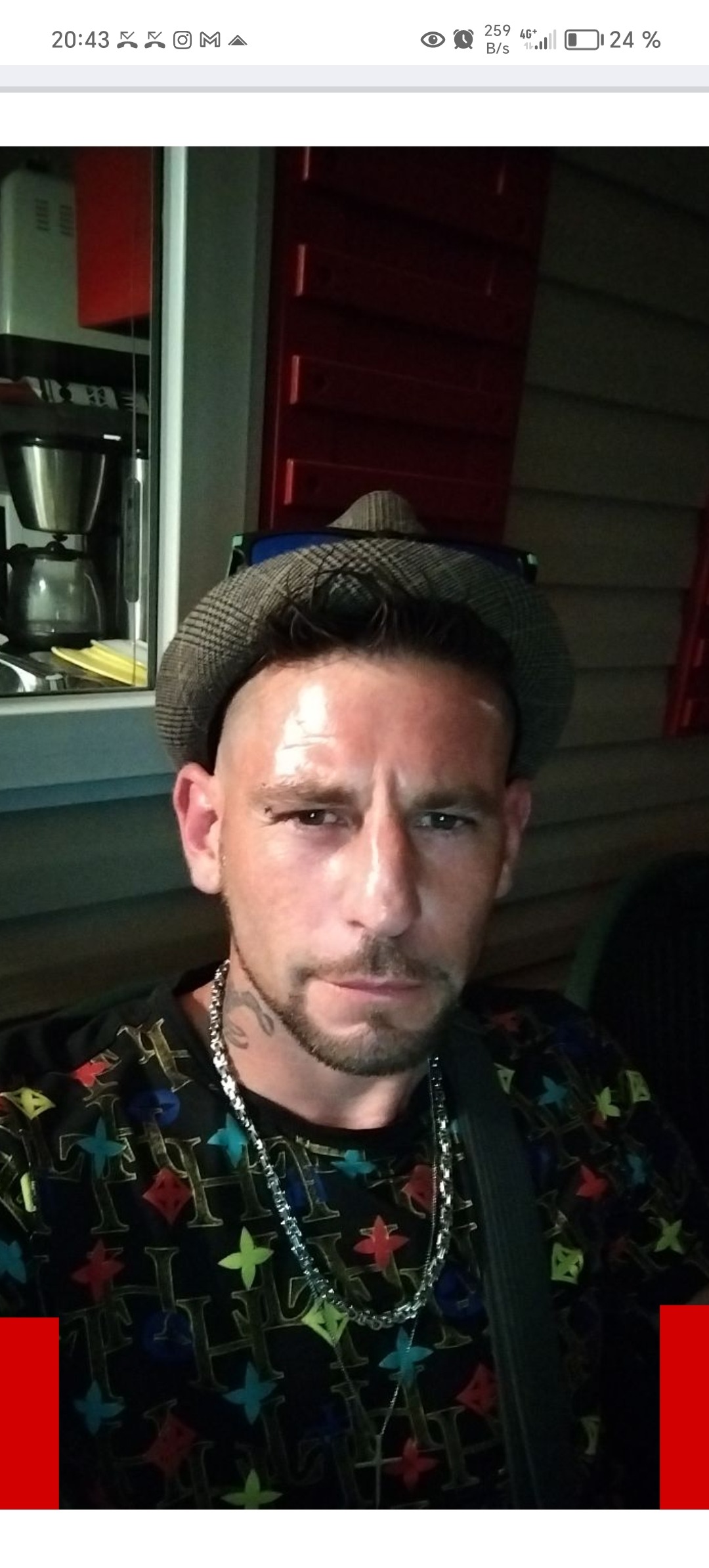 Profilo di Michka, 35 anni, Cerco Trombamico a Ceppo Morelli