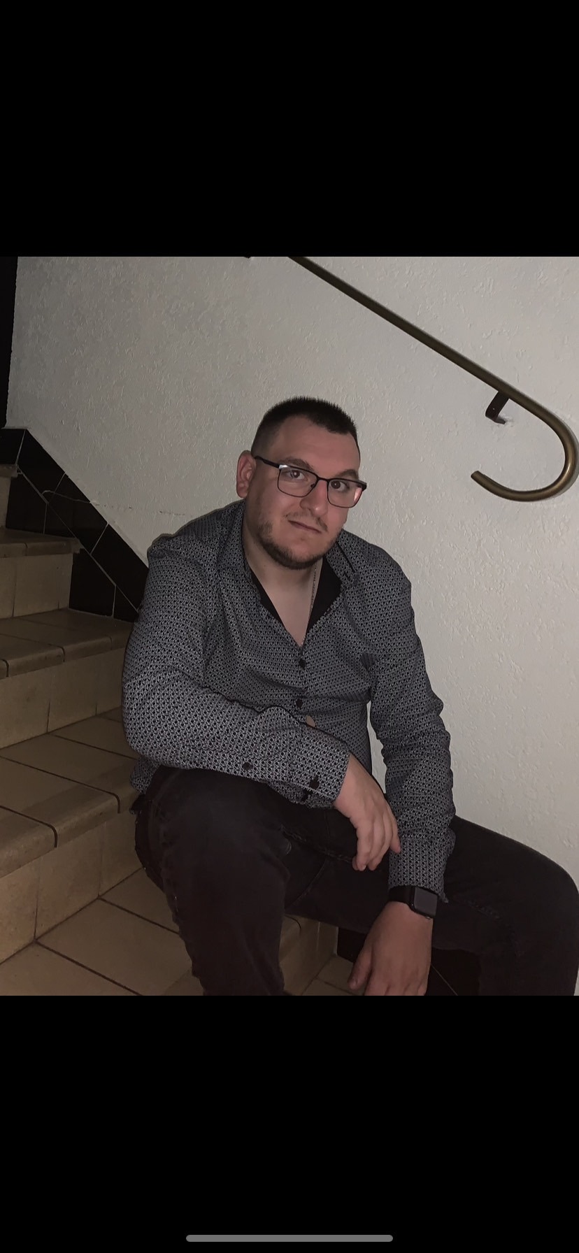 Profilo di Vic, 31 anni, Cerco Trombamico a Aurigo