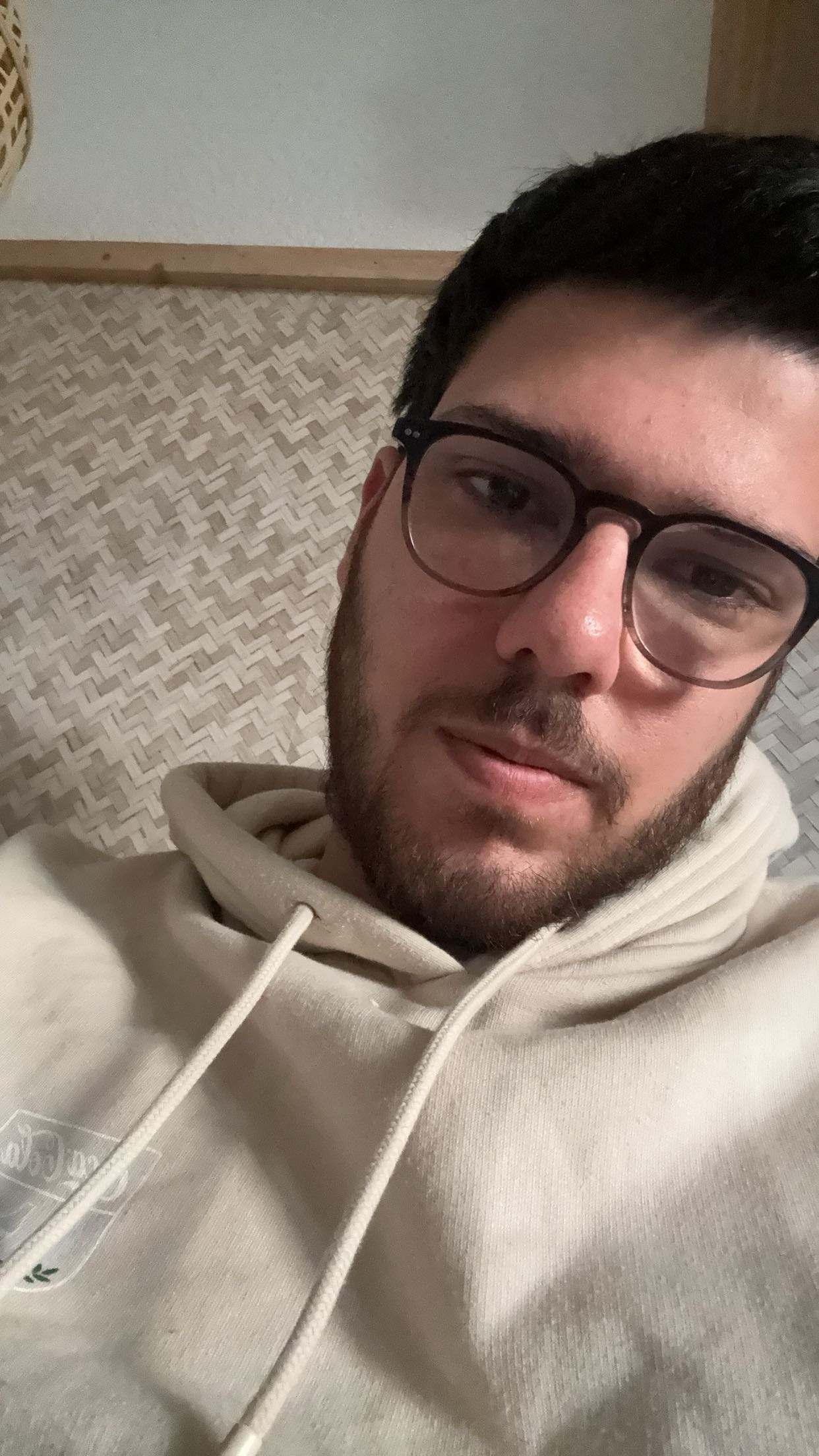 Profilo di Redwane, 18 anni, Cerco Trombamico a Valstrona