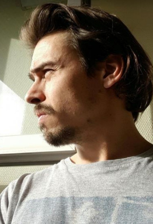 Profilo di Tery, 40 anni, Cerco Trombamico a Posta Fibreno