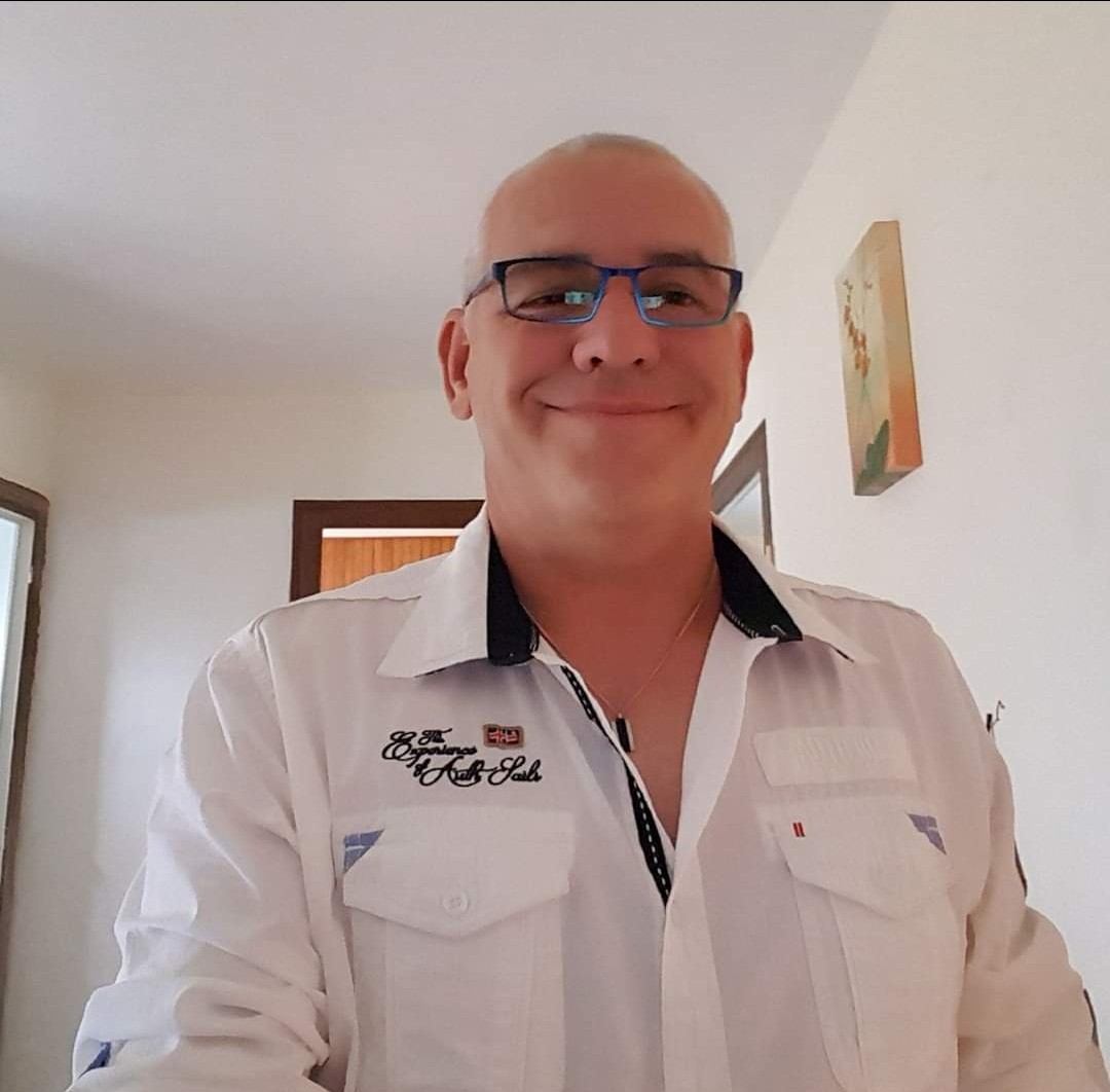 Profilo di Adham, 55 anni, Cerco Trombamico a Carignano