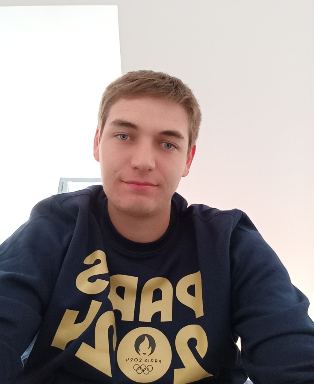 Profilo di Cyrano, 23 anni, Cerco Trombamico a Anzio