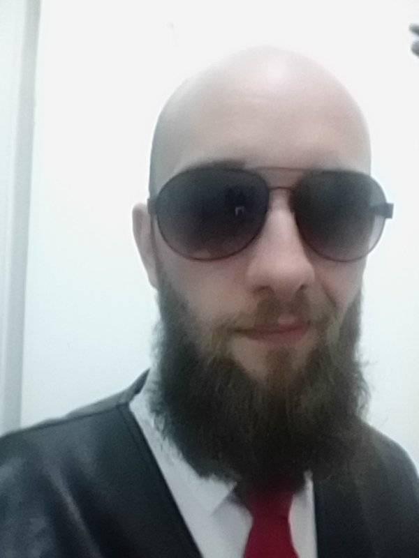 Profilo di Noureddine, 31 anni, Cerco Trombamico a Volpeglino