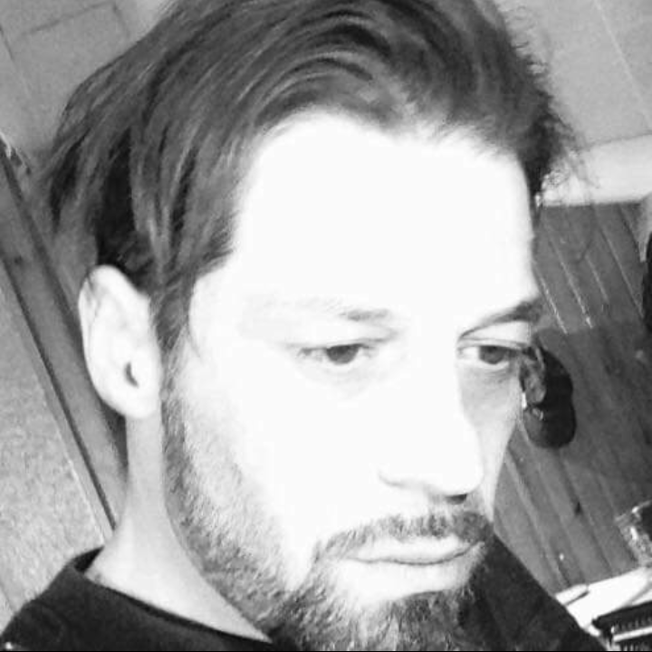Profilo di Sloane, 47 anni, Cerco Trombamico a Canosio