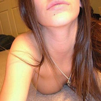 Profilo di Naila, 29 anni, Cerco Trombamico a Sant'Antonio Abate