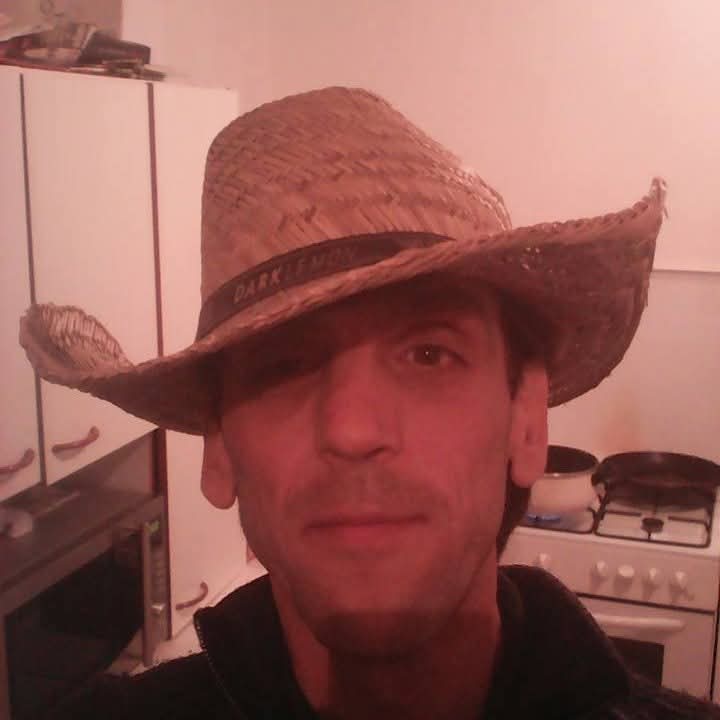 Profilo di Nils, 53 anni, Cerco Trombamico a Erchie