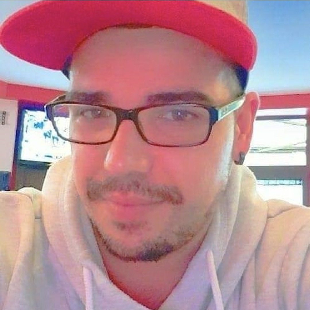 Profilo di Lionel, 35 anni, Cerco Trombamico a Bardonecchia