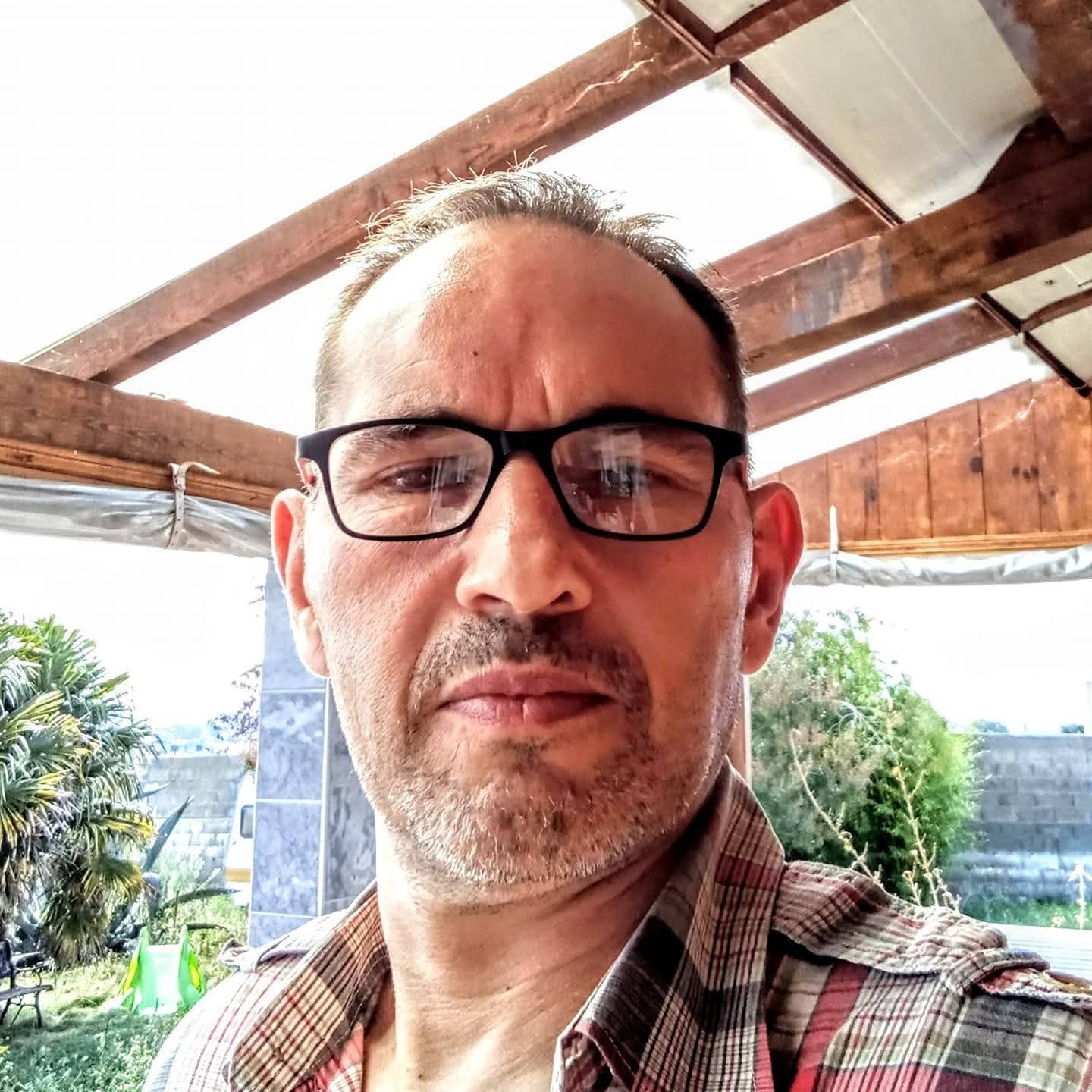 Profilo di Inigo, 55 anni, Cerco Trombamico a Celano