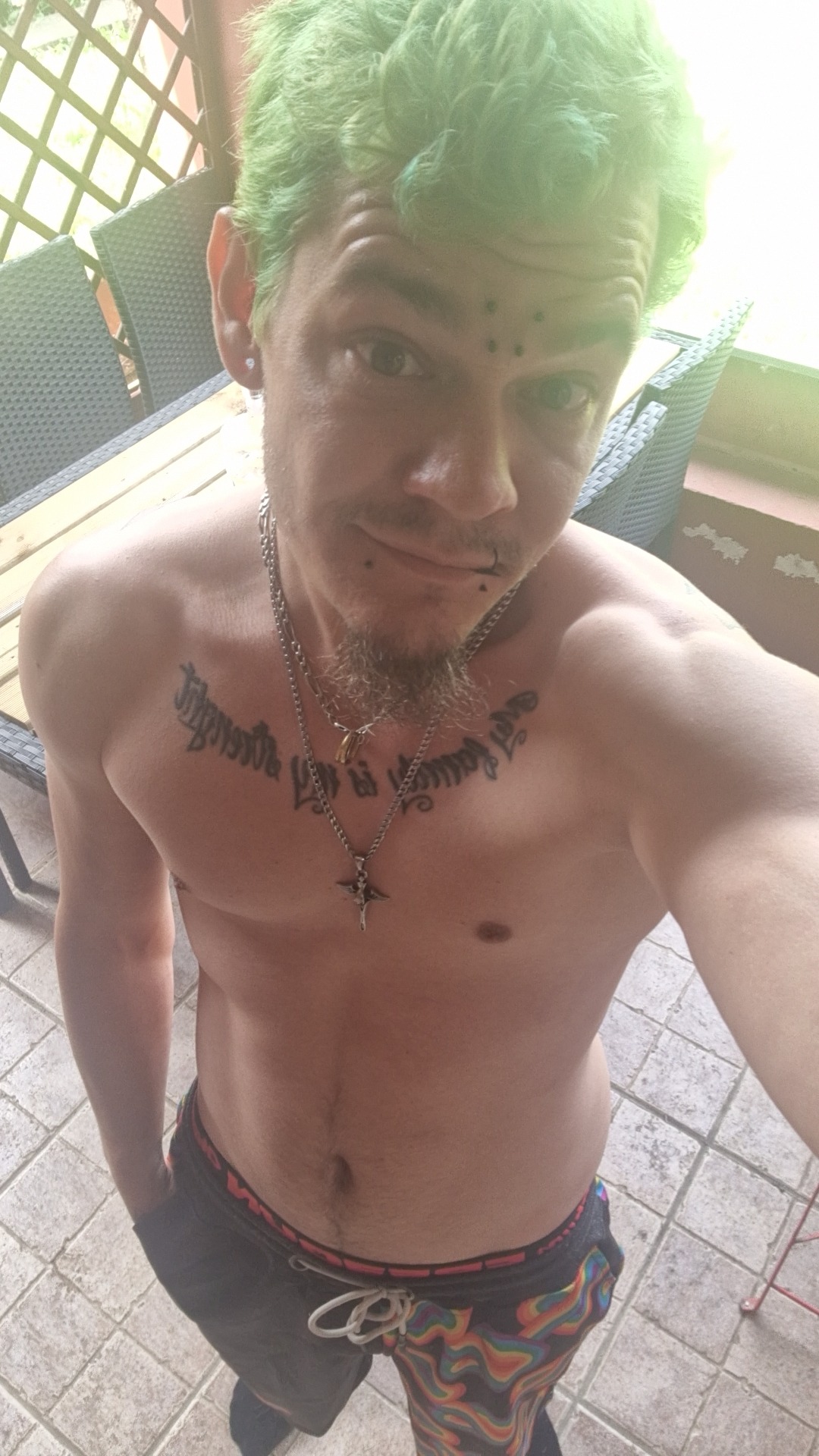 Profilo di Hannibal, 28 anni, Cerco Trombamico a Sorgà