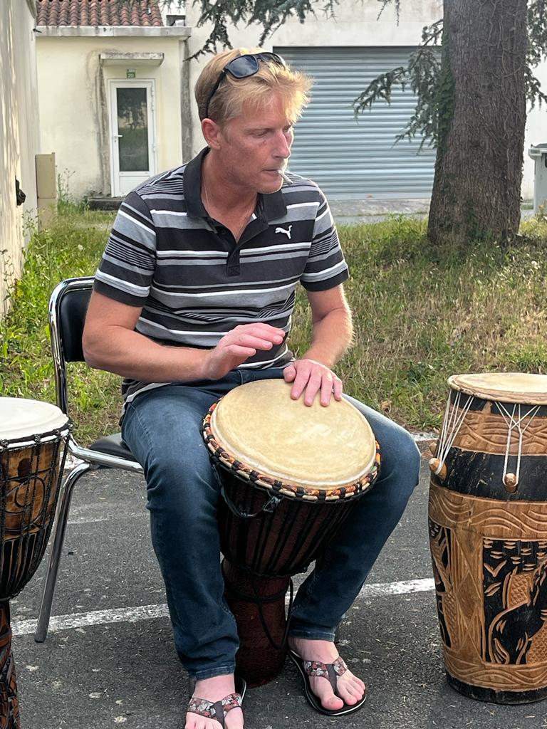 Profilo di Tayler, 46 anni, Cerco Trombamico a Scalea