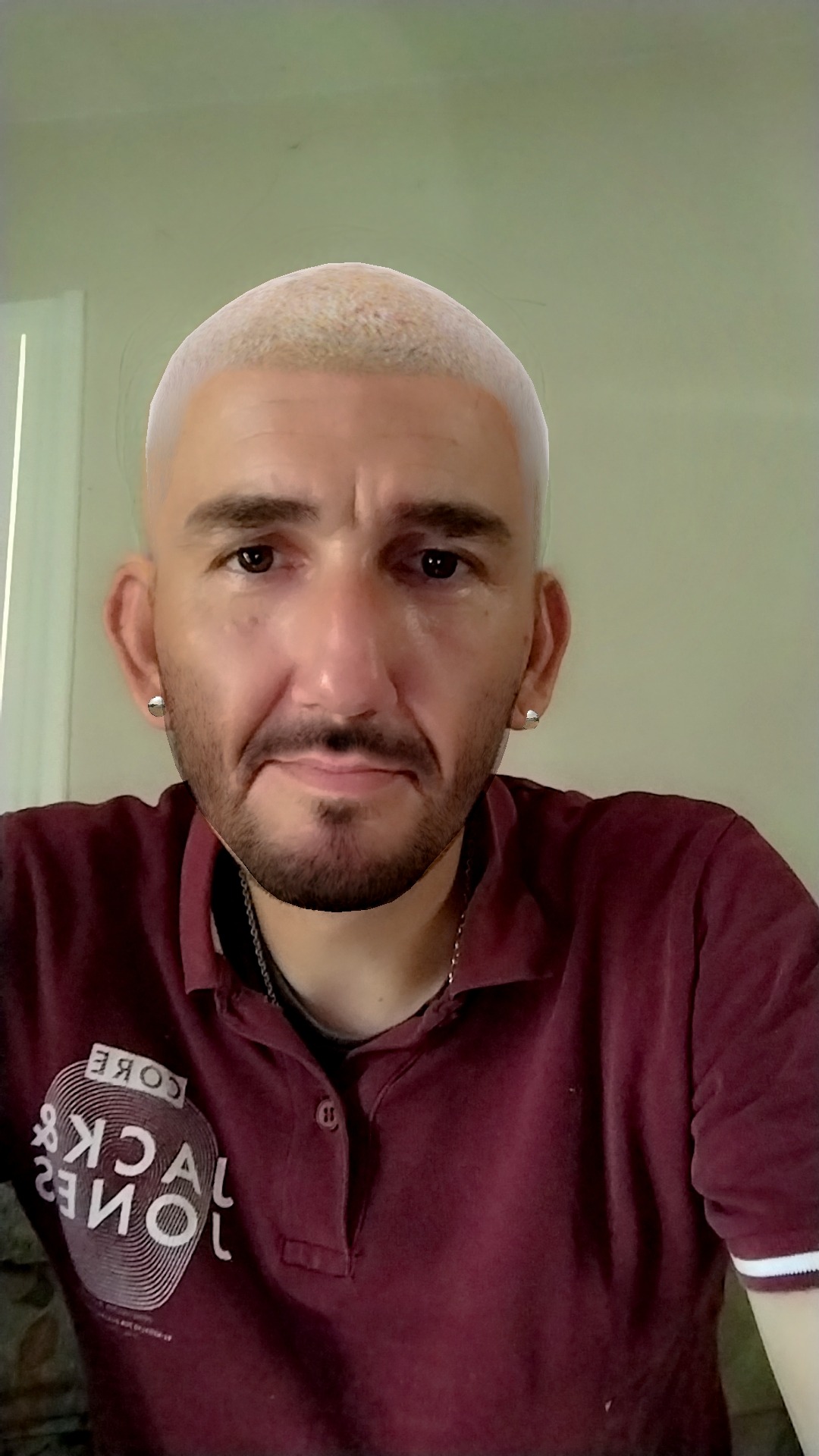 Profilo di Lyess, 37 anni, Cerco Trombamico a Guazzora
