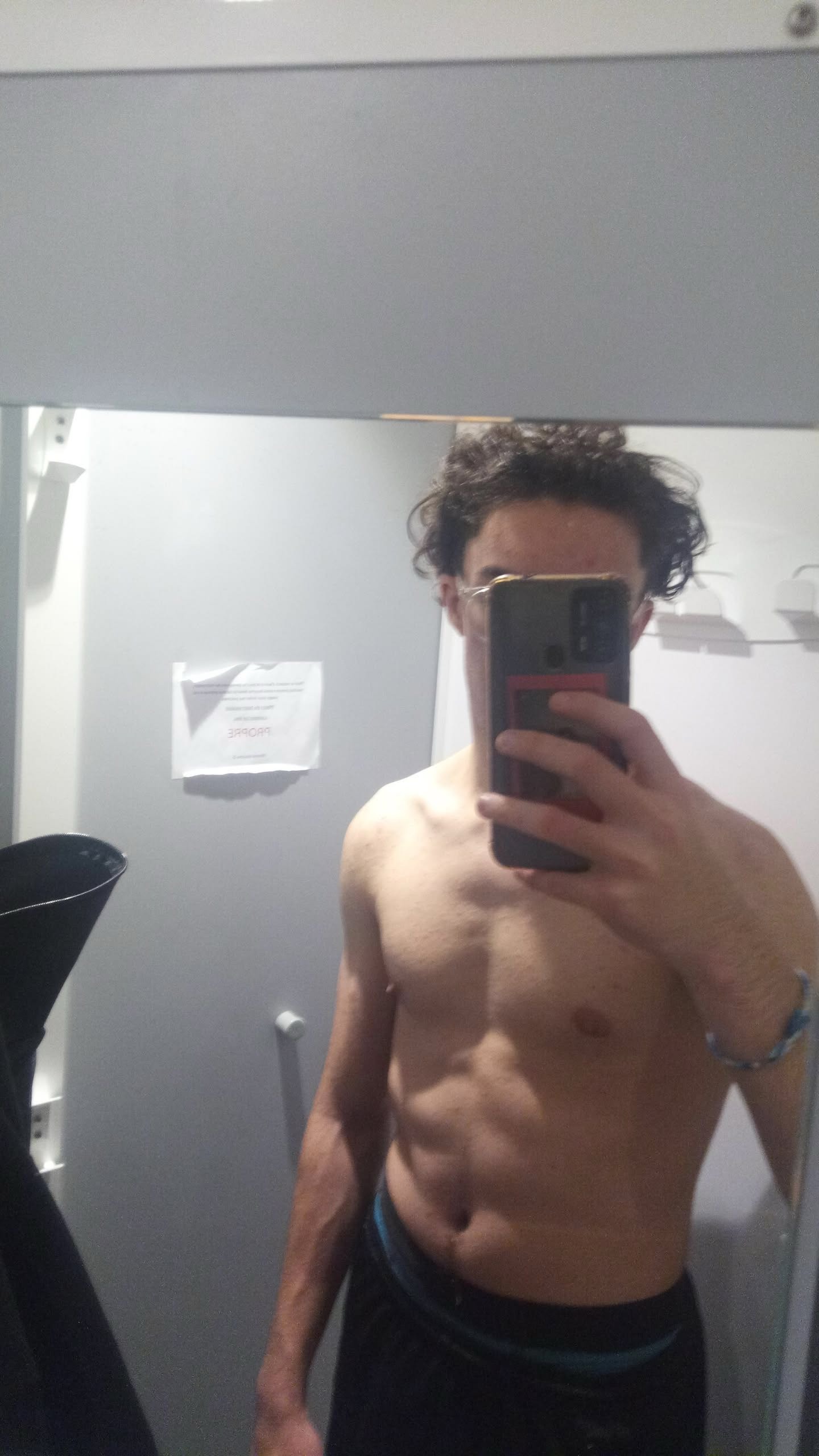 Profilo di Valdemar, 19 anni, Cerco Trombamico a Celano