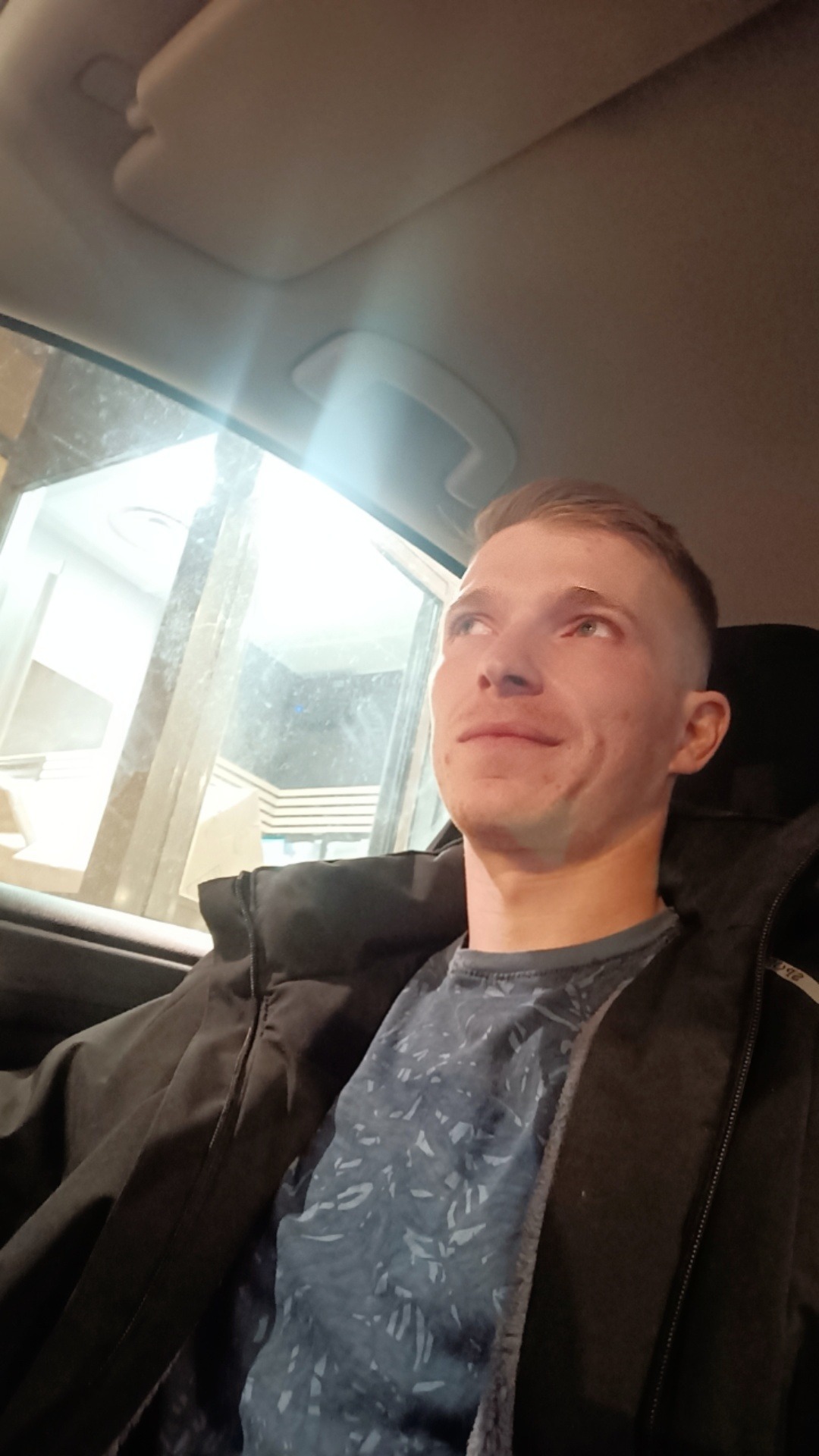 Profilo di Moundir, 30 anni, Cerco Trombamico a Valle di Cadore