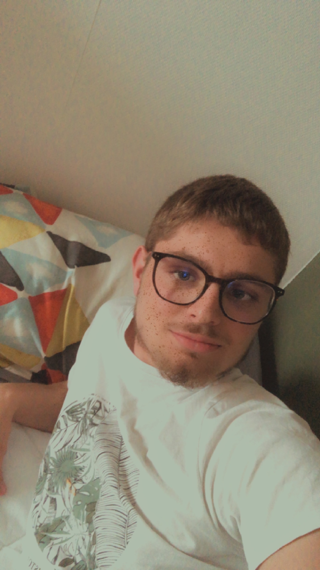 Profilo di Luann, 18 anni, Cerco Trombamico a Sorgà